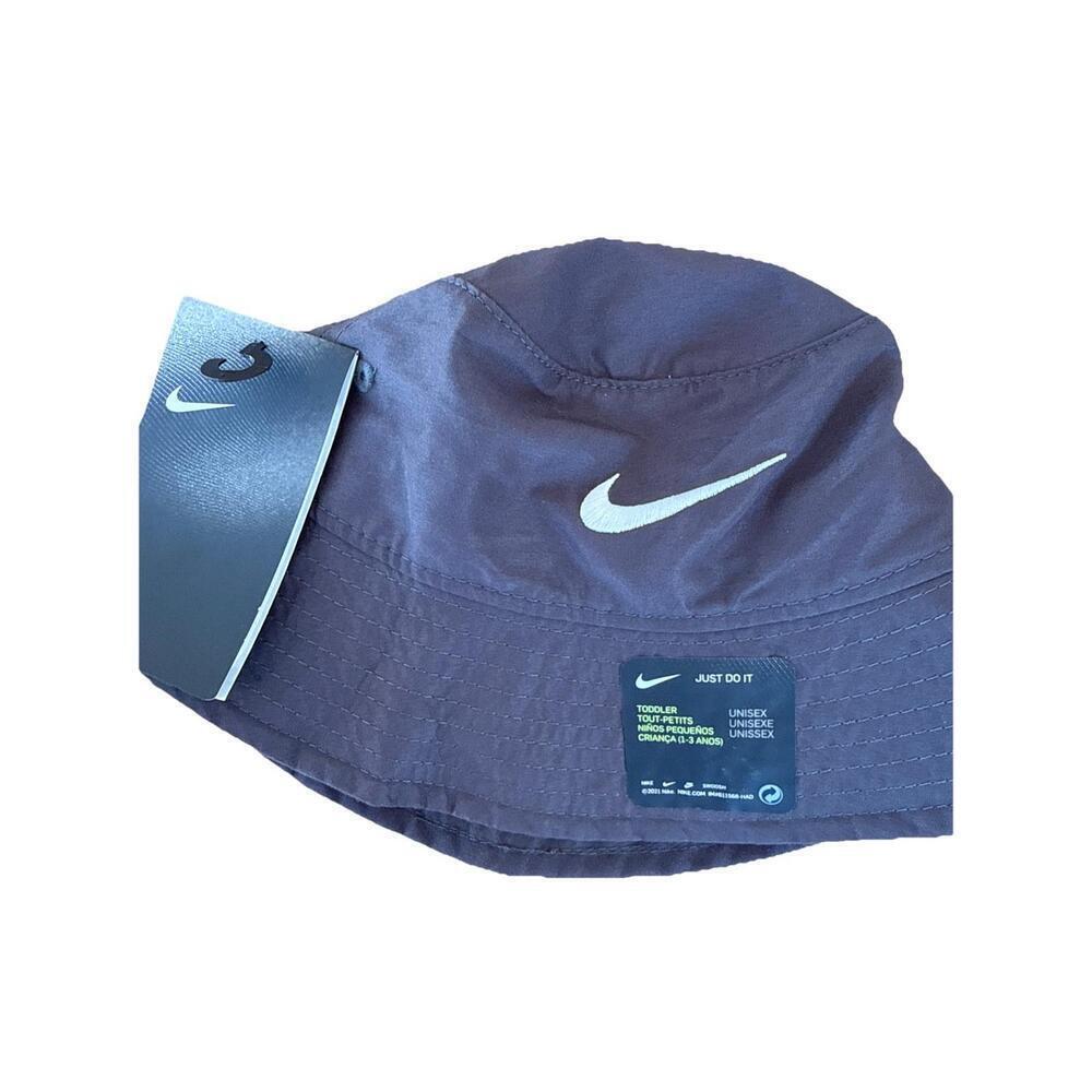 NIKE Child Toddler Unisex Bucket Hat Black UPF 40+ Swoosh. BT